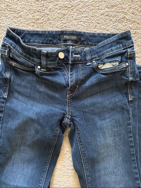 White House Black Market Women's Indigo boot leg jeans